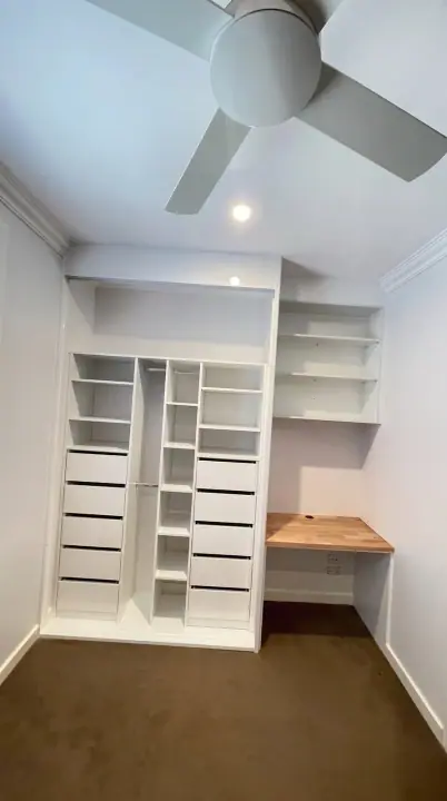 Study nook with shelving, pigeon-holes and a timber desk